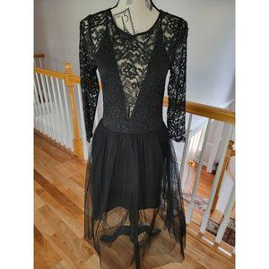 NEW Express lace dress